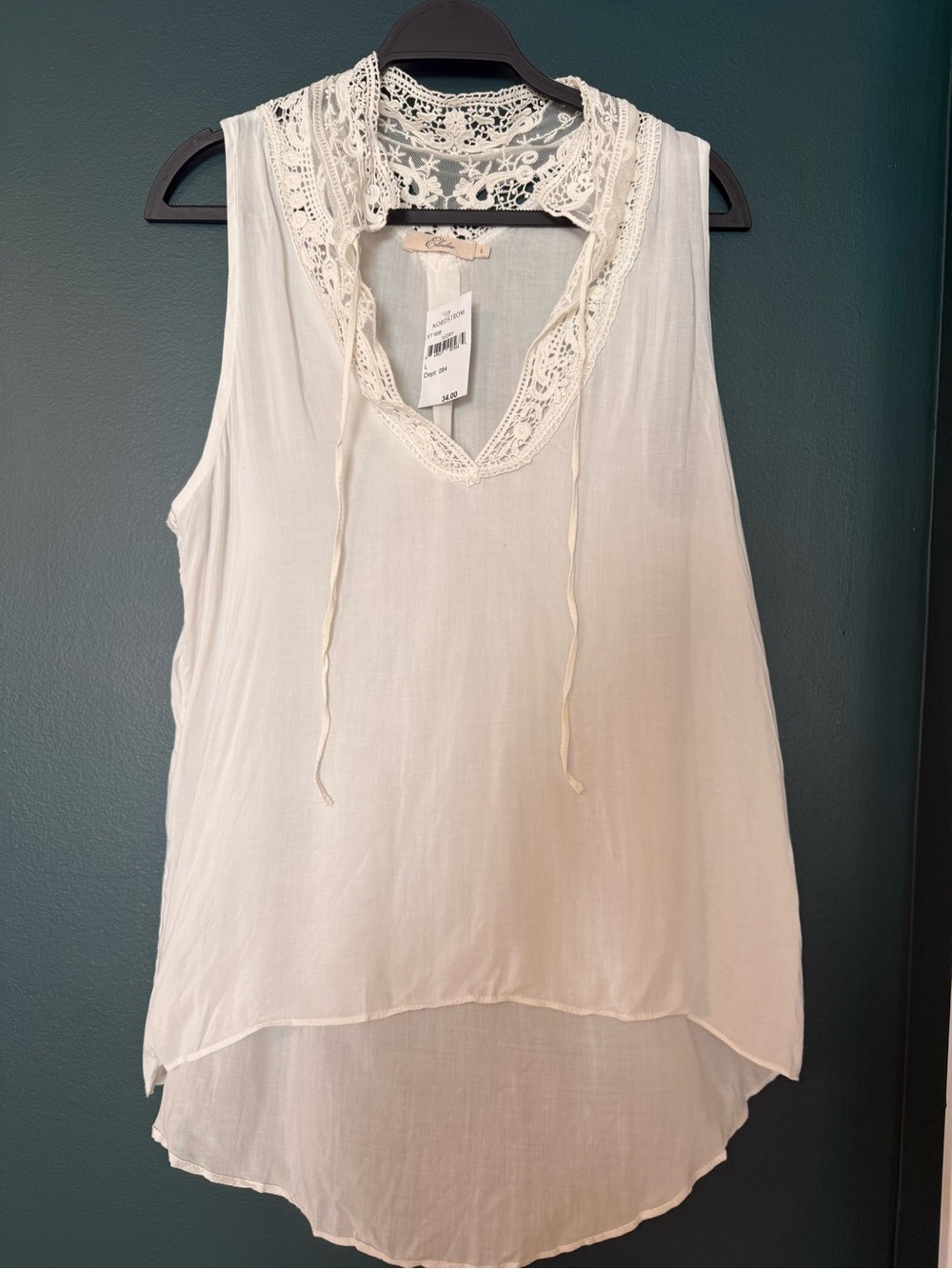 Nordstrom Cream Lace-Trim Sleeveless V-Neck Camisole